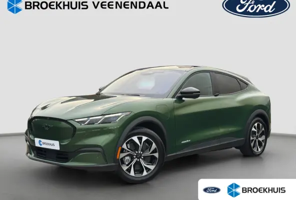 Standard RWD 75 kWh | Achteruitrijcamera | Cruise control adaptief met Stop&Go en stuurhulp | Elektrisch bedienbare achterklep met sensorsturing