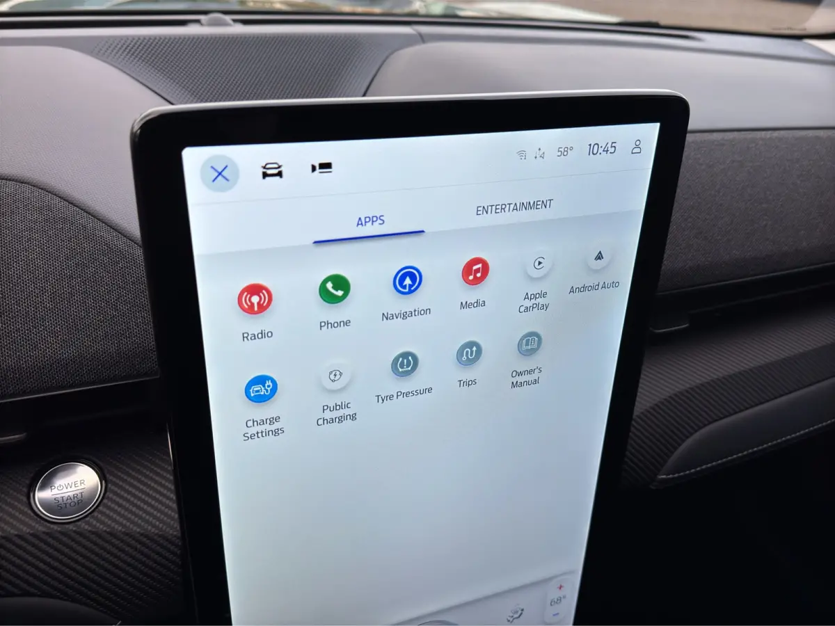 Standard RWD 75 kWh | Achteruitrijcamera | Cruise control adaptief met Stop&Go en stuurhulp | Elektrisch bedienbare achterklep met sensorsturing