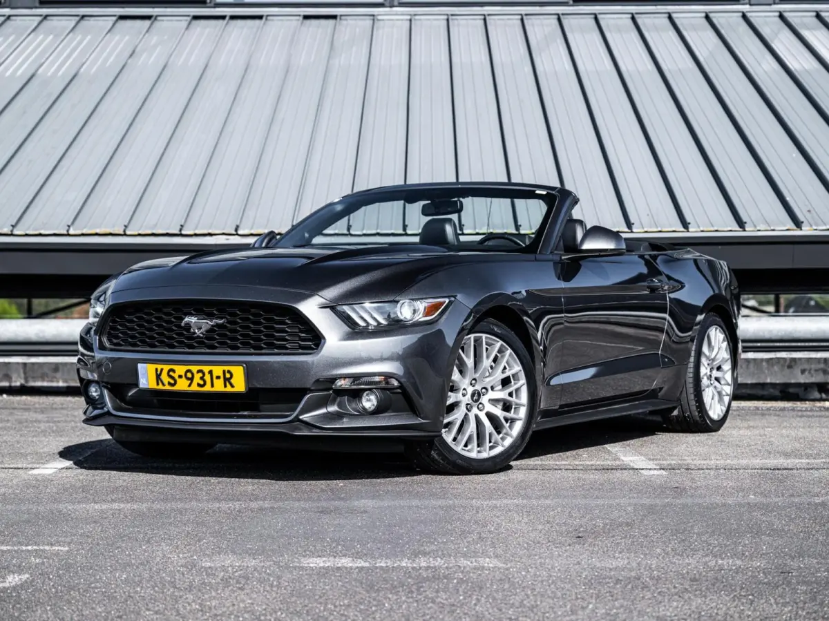 Ford Mustang Convertible leasen
