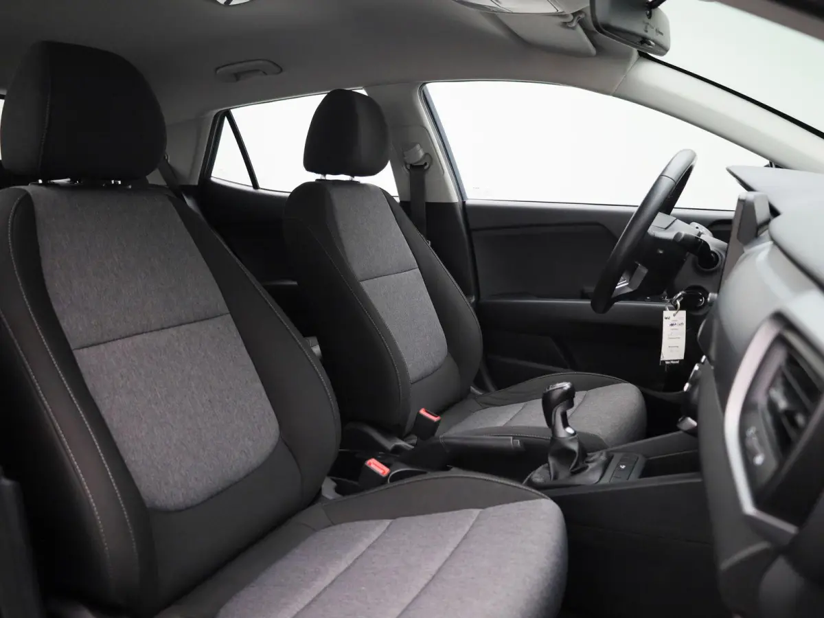 1.0 T-GDi MHEV ComfortLine | APPLE CARPLAY - ANDROID AUTO | AIRCO | DAB | ELEKTRISCHE RAMEN |