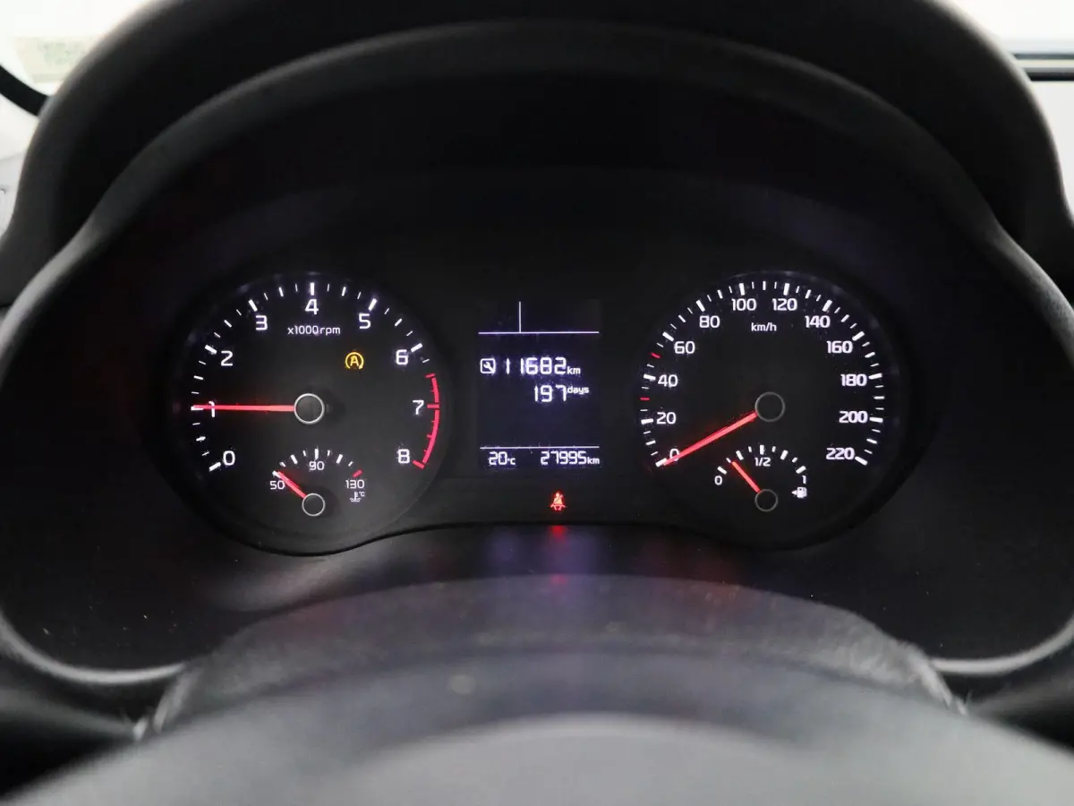 1.0 T-GDi MHEV ComfortLine | APPLE CARPLAY - ANDROID AUTO | AIRCO | DAB | ELEKTRISCHE RAMEN |