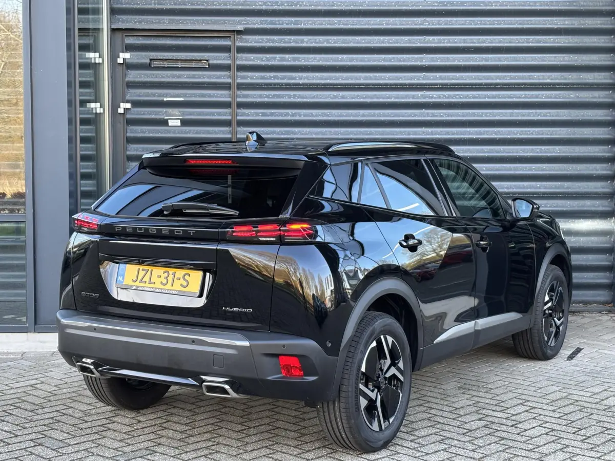 1.2 Hybrid 145 GT / Alcantara / Full-Option / ACTIE / 6+2JR Garantie