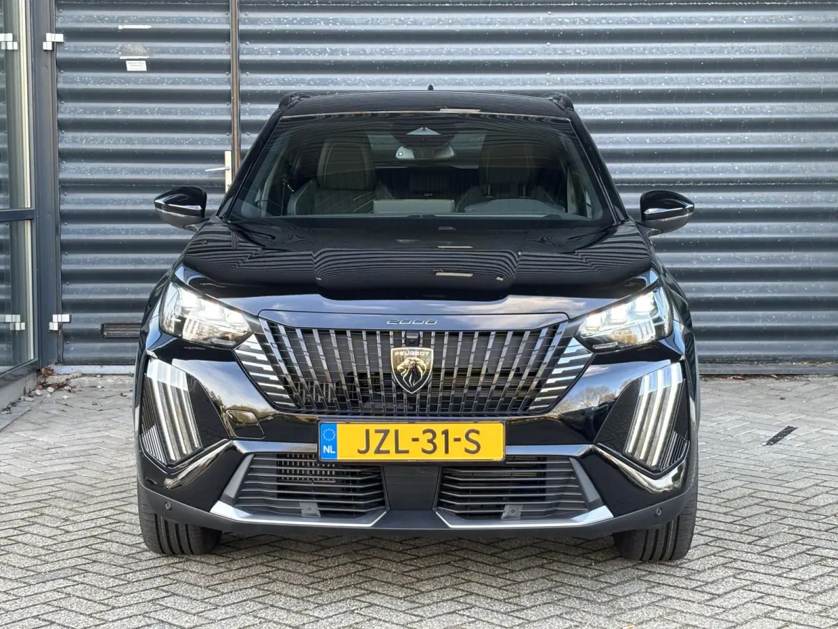 1.2 Hybrid 145 GT / Alcantara / Full-Option / ACTIE / 6+2JR Garantie