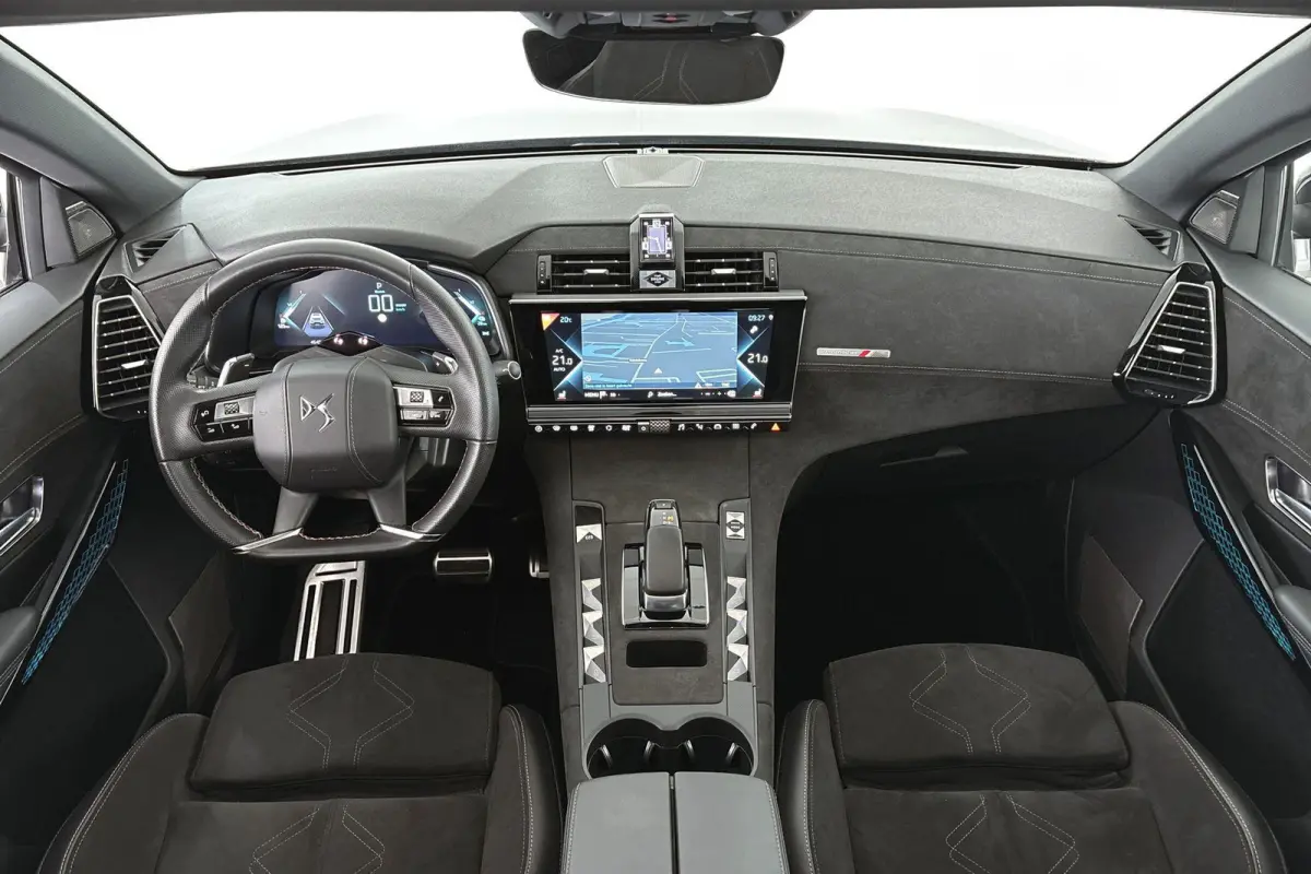 E-Tense 4x4 Performance Line 300PK Panoramadak FOCAL Stoelverwarming
