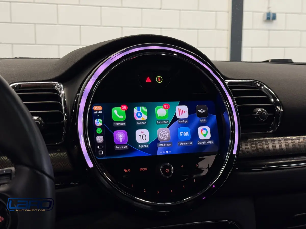 Mini 1.5 Cooper MINI Yours 136 pk | Pano Leer Camera CarPlay Sfeer Keyless