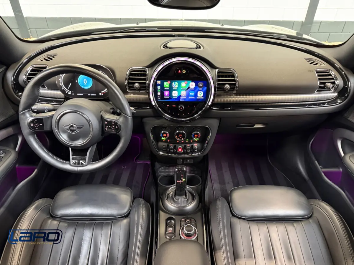 Mini 1.5 Cooper MINI Yours 136 pk | Pano Leer Camera CarPlay Sfeer Keyless