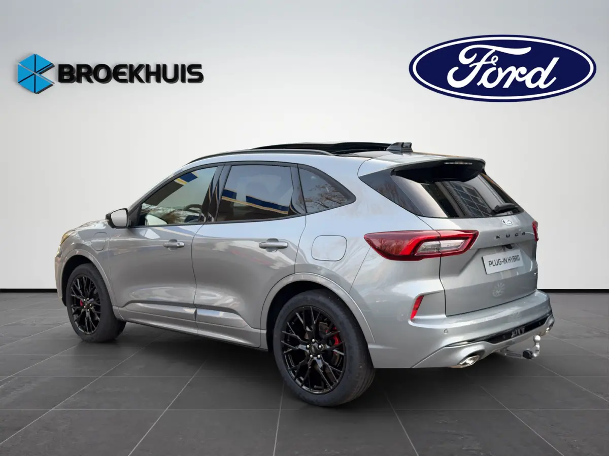 Plug-In Hybrid ST-Line X 243pk | Black-, Winter Pack | Pano | Elek. Trekhaak | Matrix LED |