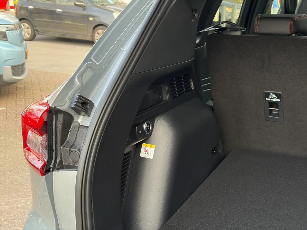 Plug-In Hybrid ST-Line X 243pk | Black-, Winter Pack | Pano | Elek. Trekhaak | Matrix LED |