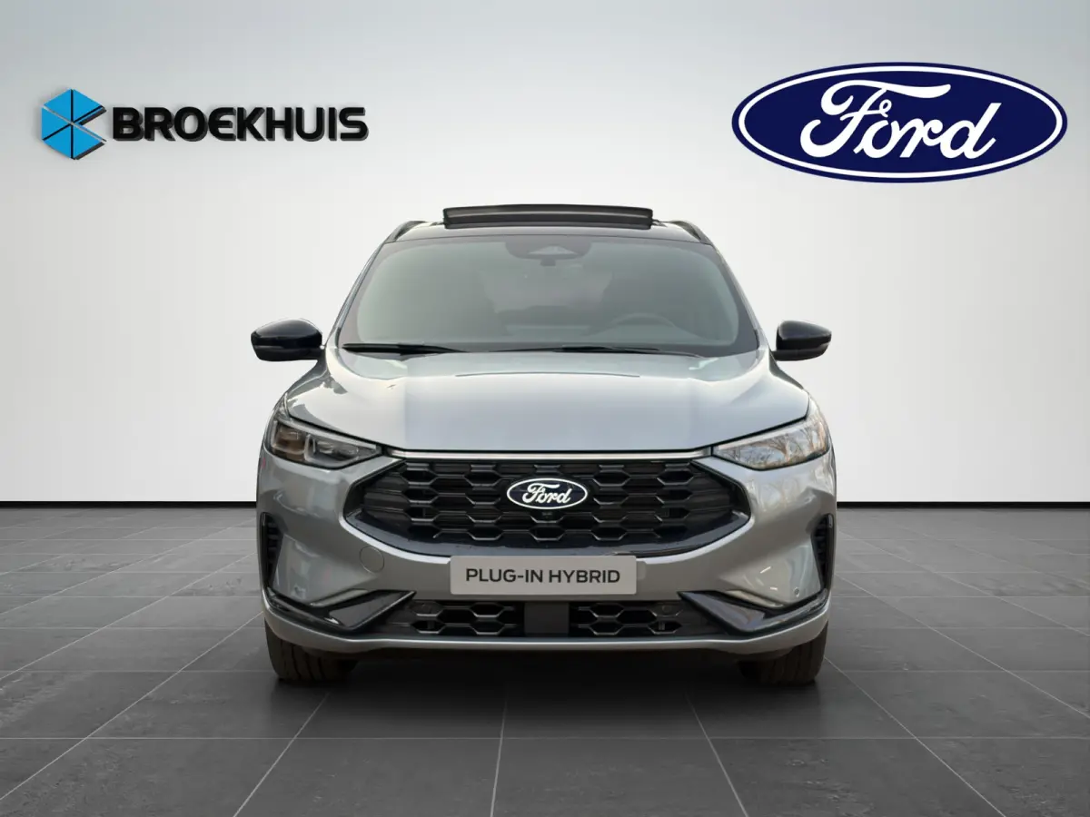Plug-In Hybrid ST-Line X 243pk | Black-, Winter Pack | Pano | Elek. Trekhaak | Matrix LED |