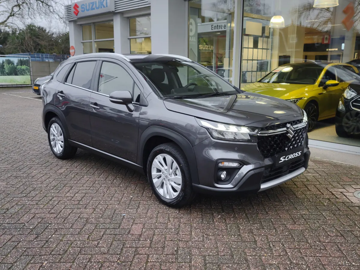 1.4 BOOSTERJET SELECT SMART HYBRID Direct Leverbaar | Tot 10 JAAR GARANTIE! | Inclusief € 1.600,- Voorraad Voordeel