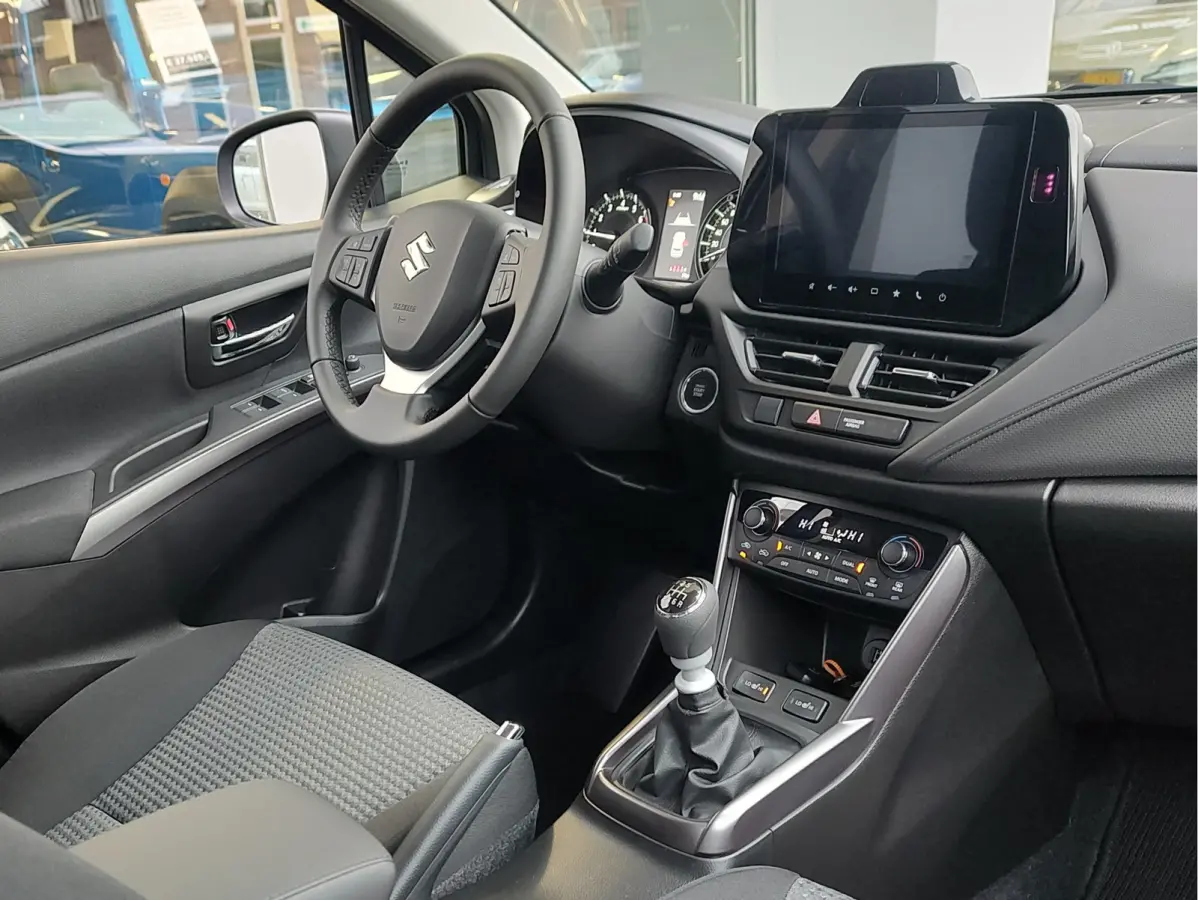 1.4 BOOSTERJET SELECT SMART HYBRID Direct Leverbaar | Tot 10 JAAR GARANTIE! | Inclusief € 1.600,- Voorraad Voordeel