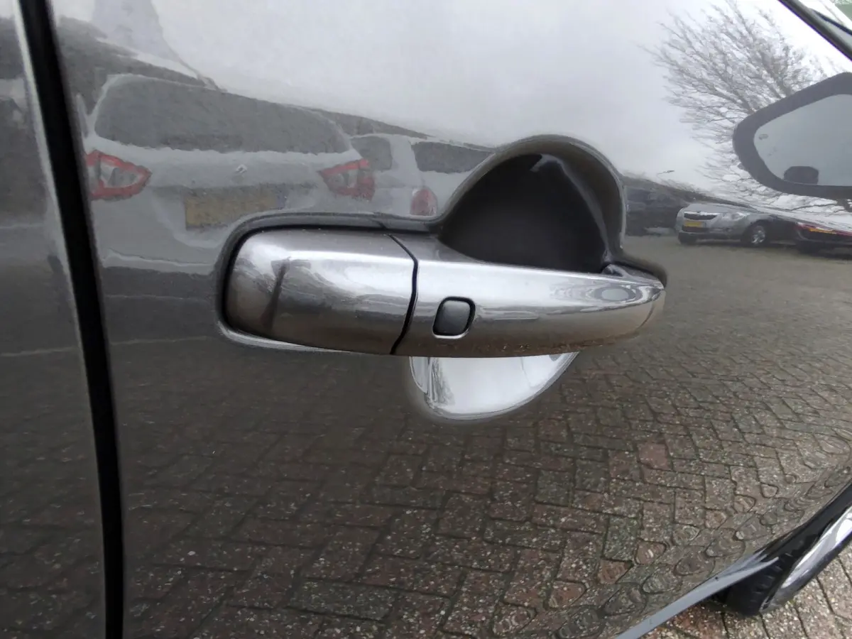 1.4 BOOSTERJET SELECT SMART HYBRID Direct Leverbaar | Tot 10 JAAR GARANTIE! | Inclusief € 1.600,- Voorraad Voordeel