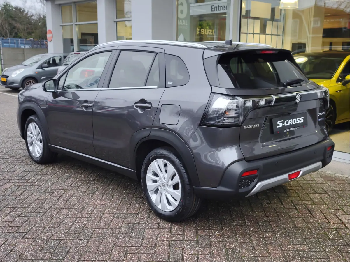 1.4 BOOSTERJET SELECT SMART HYBRID Direct Leverbaar | Tot 10 JAAR GARANTIE! | Inclusief € 1.600,- Voorraad Voordeel