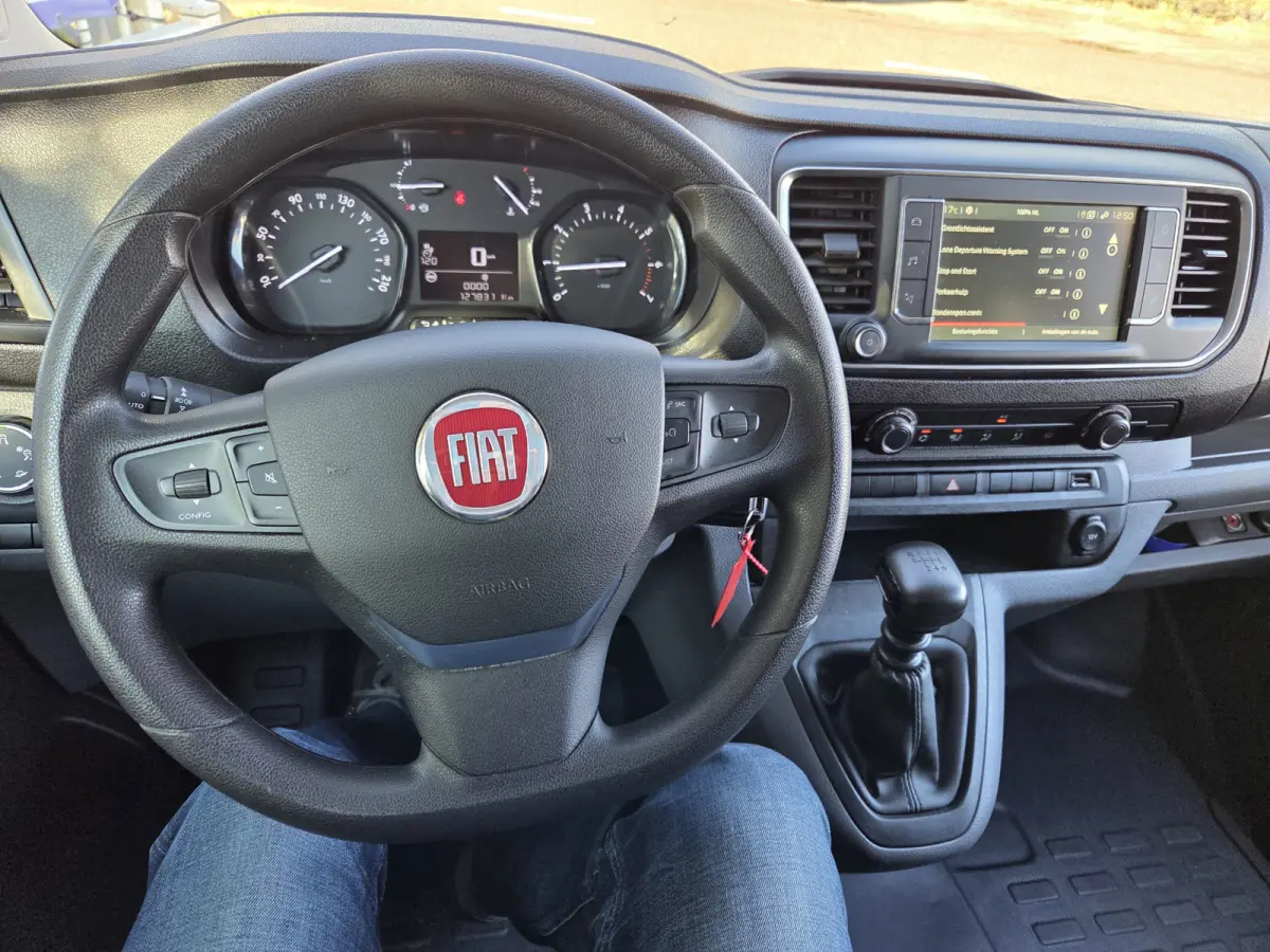 /Fiat Scudo MultiJet DC 6-Persoons Navi A.camera L3