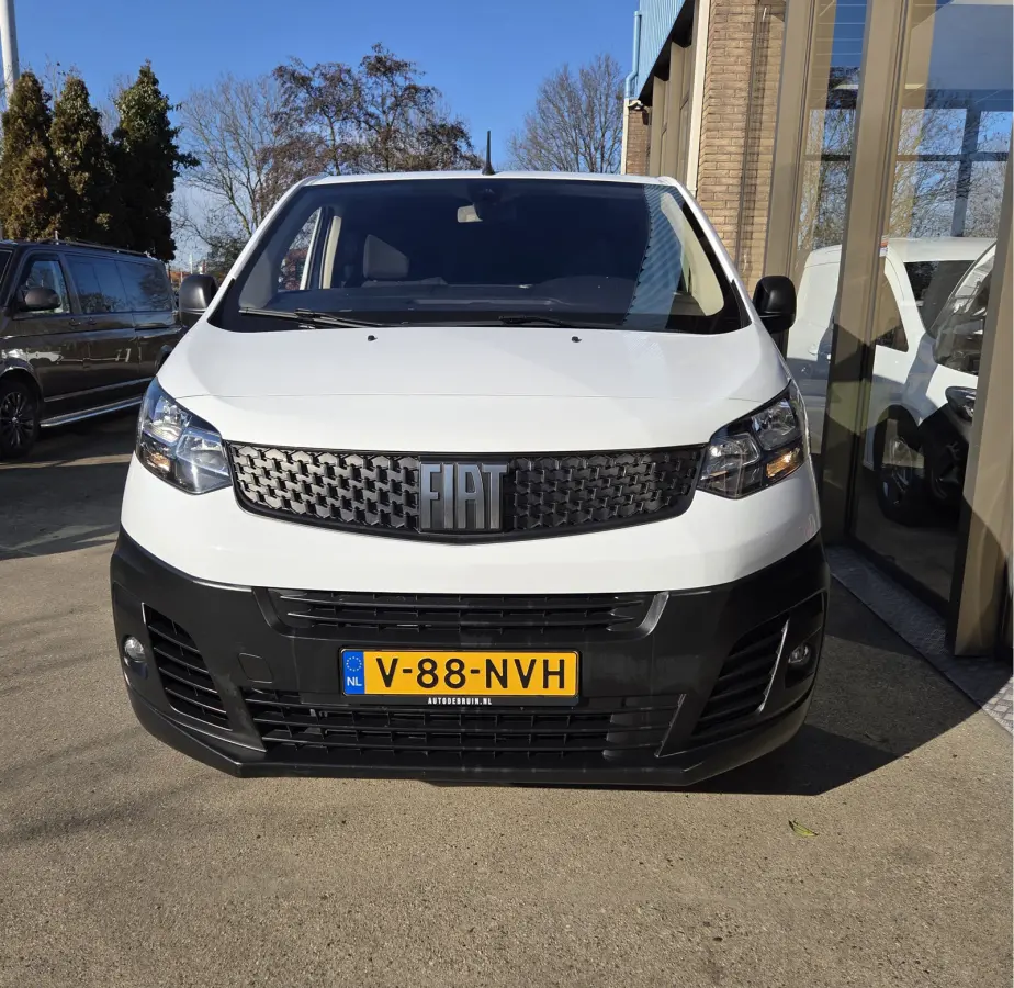 /Fiat Scudo MultiJet DC 6-Persoons Navi A.camera L3