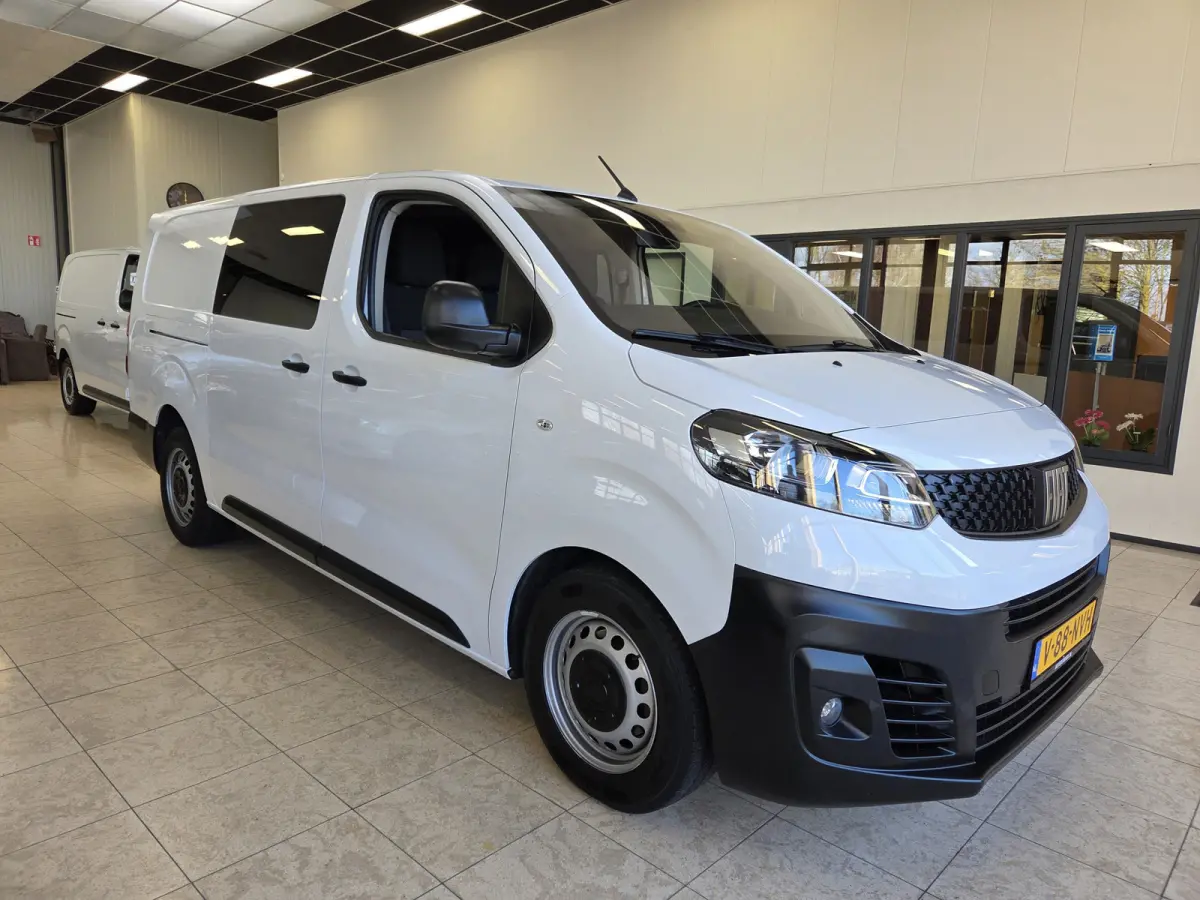 /Fiat Scudo MultiJet DC 6-Persoons Navi A.camera L3