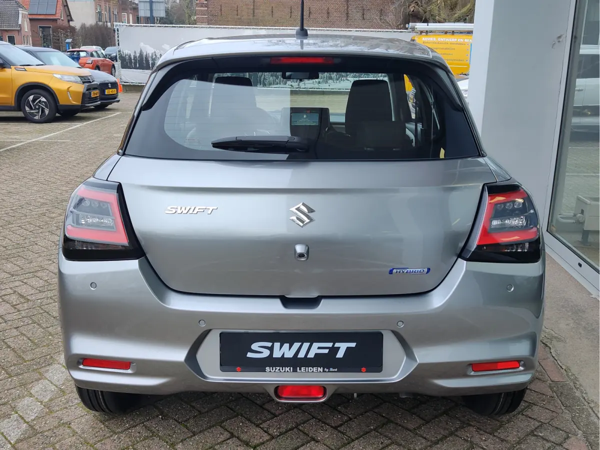 1.2 COMFORT SMART HYBRID Direct Leverbaar | Tot 10 JAAR GARANTIE! | Inclusief € 2.300,- Voorraad Voordeel