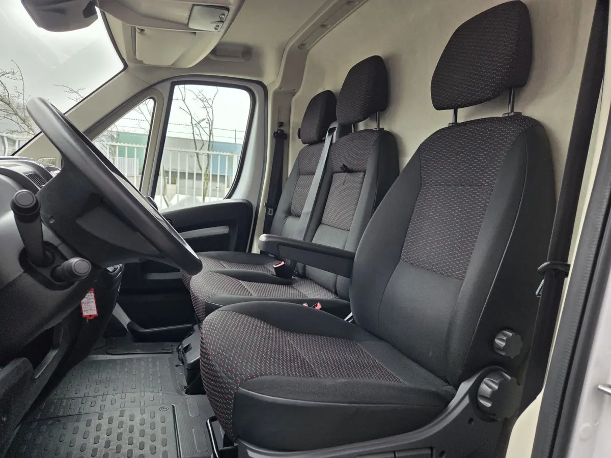 /Peugeot Boxer HDI 140Pk L4H2 Airco Navi PDC Cruise control Achteruitrijcamera