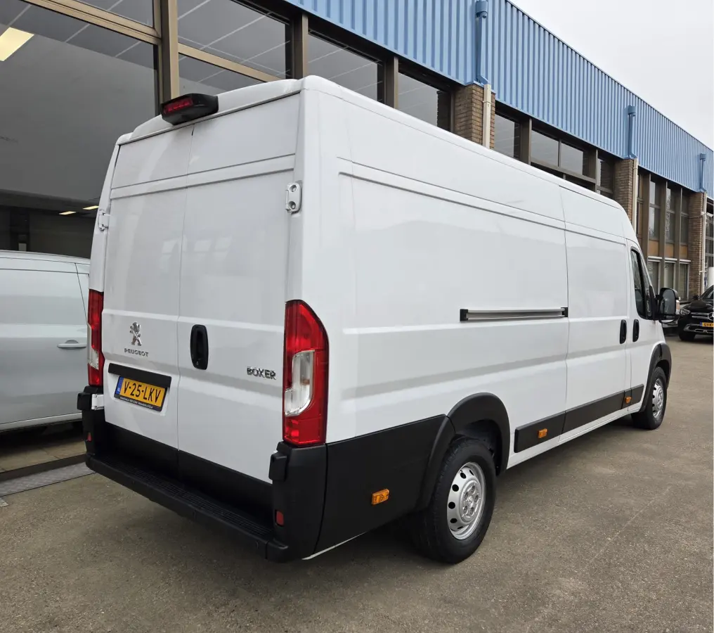 /Peugeot Boxer HDI 140Pk L4H2 Airco Navi PDC Cruise control Achteruitrijcamera