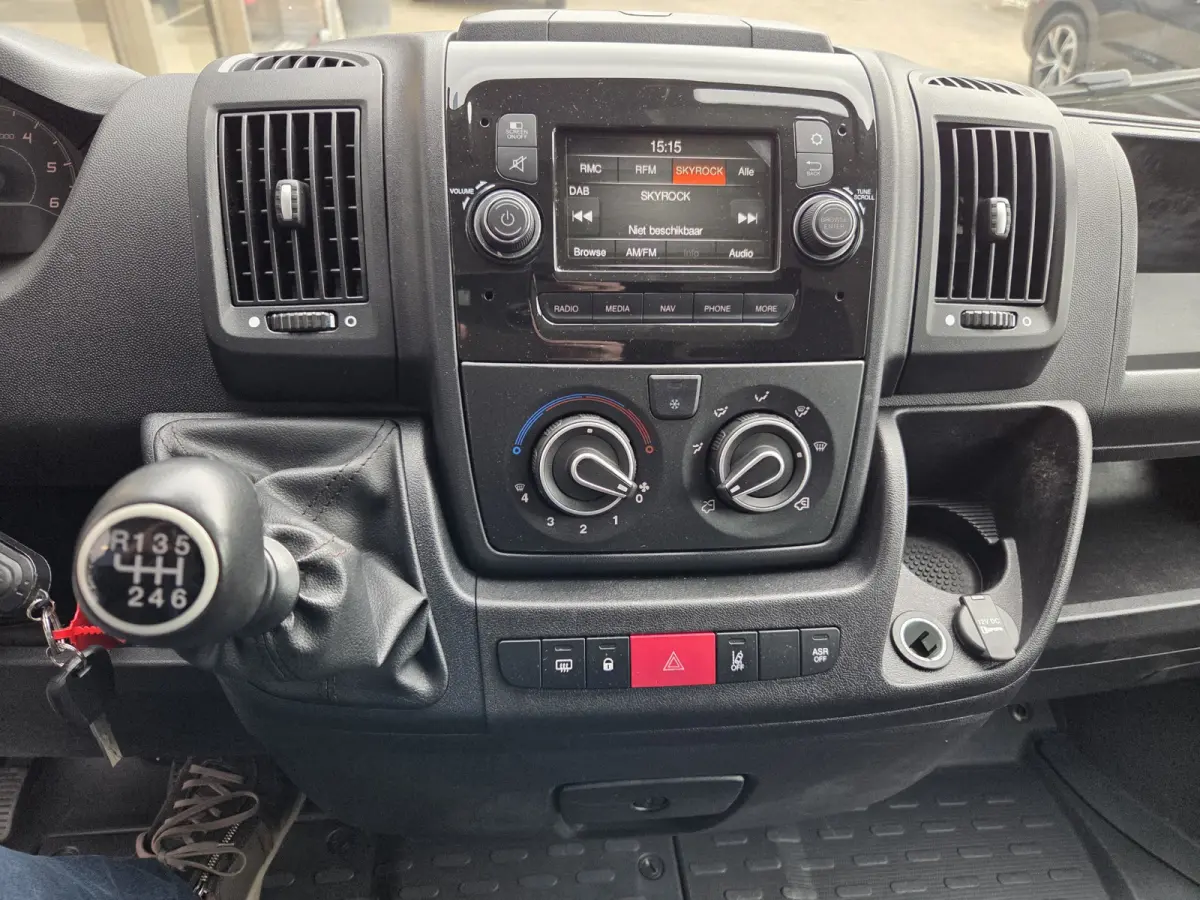 /Peugeot Boxer HDI 140Pk L4H2 Airco Navi PDC Cruise control Achteruitrijcamera