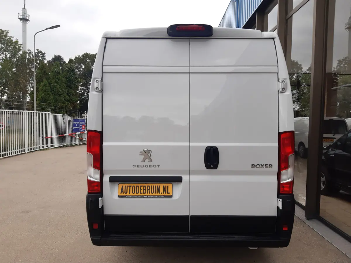 /Peugeot Boxer HDI 140Pk L4H2 Airco Navi PDC Cruise control Achteruitrijcamera