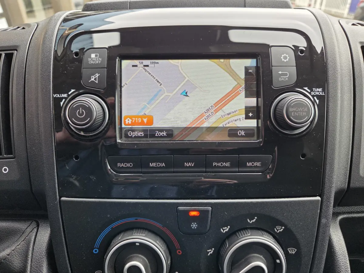 /Peugeot Boxer HDI 140Pk L4H2 Airco Navi PDC Cruise control Achteruitrijcamera