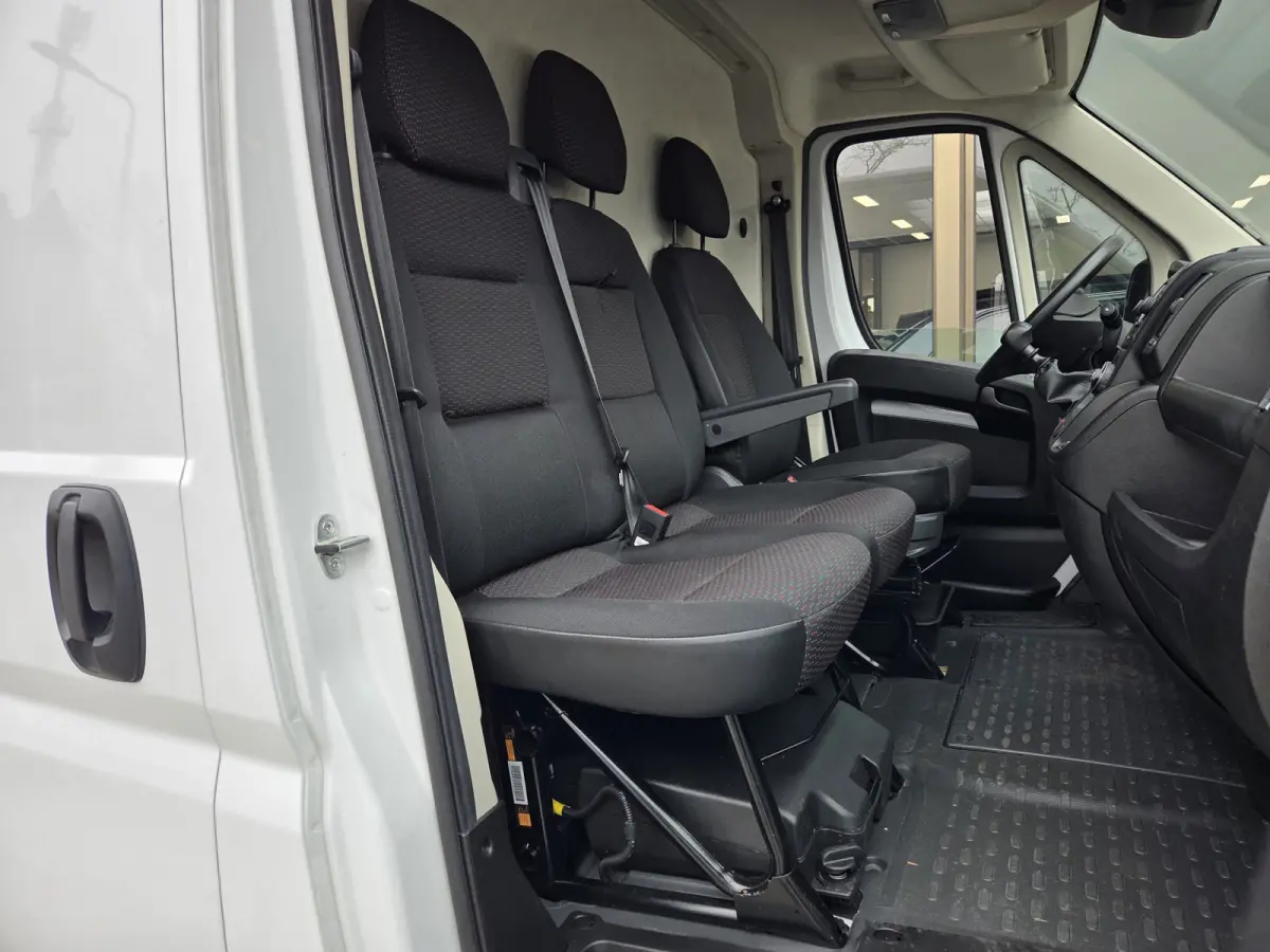 /Peugeot Boxer HDI 140Pk L4H2 Airco Navi PDC Cruise control Achteruitrijcamera