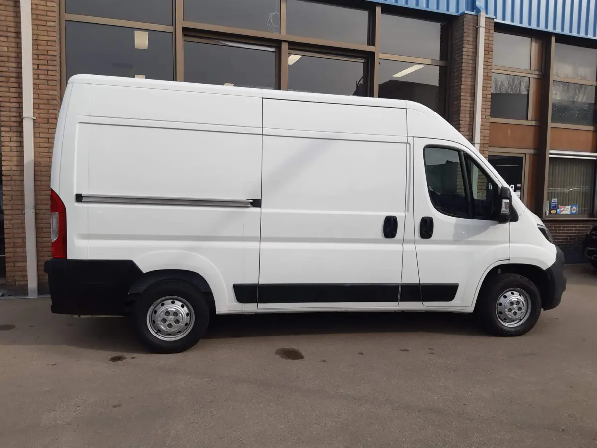 /Peugeot Boxer HDi 140 Pk L2H2 Airco Cruise control Navigatie