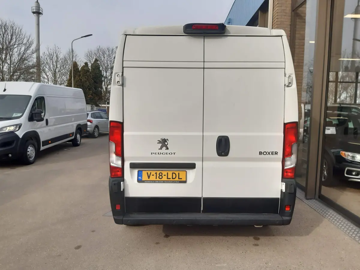 /Peugeot Boxer HDi 140 Pk L2H2 Airco Cruise control Navigatie