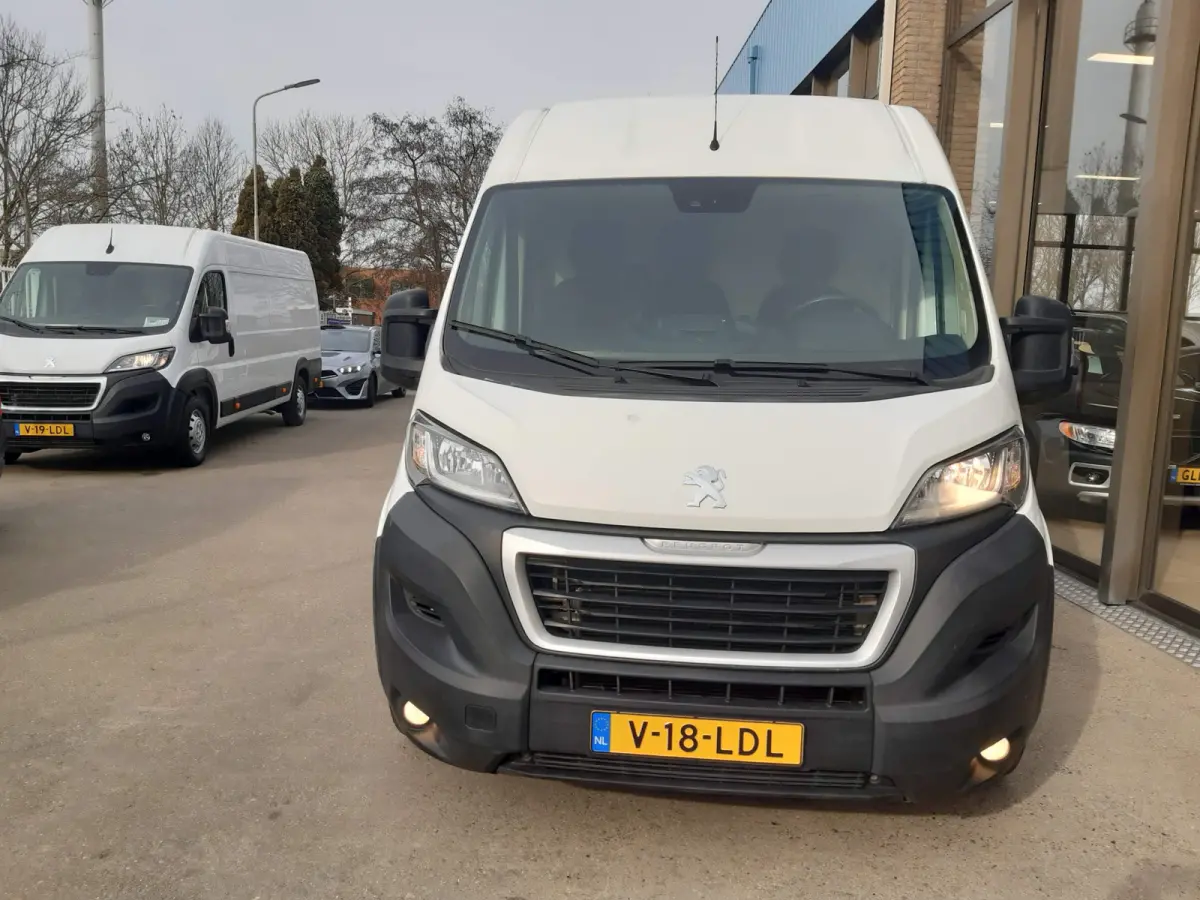/Peugeot Boxer HDi 140 Pk L2H2 Airco Cruise control Navigatie