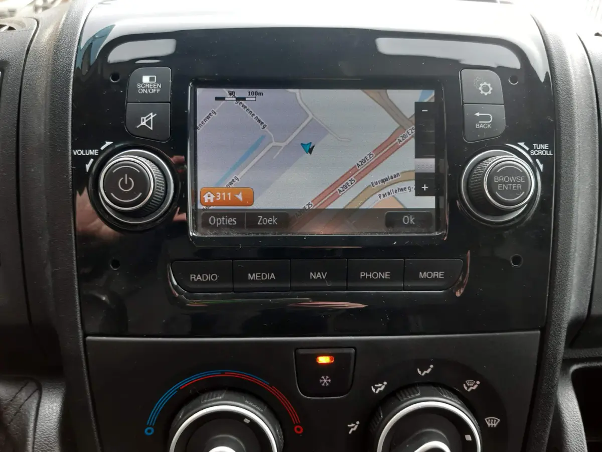 /Peugeot Boxer HDi 140 Pk L2H2 Airco Cruise control Navigatie