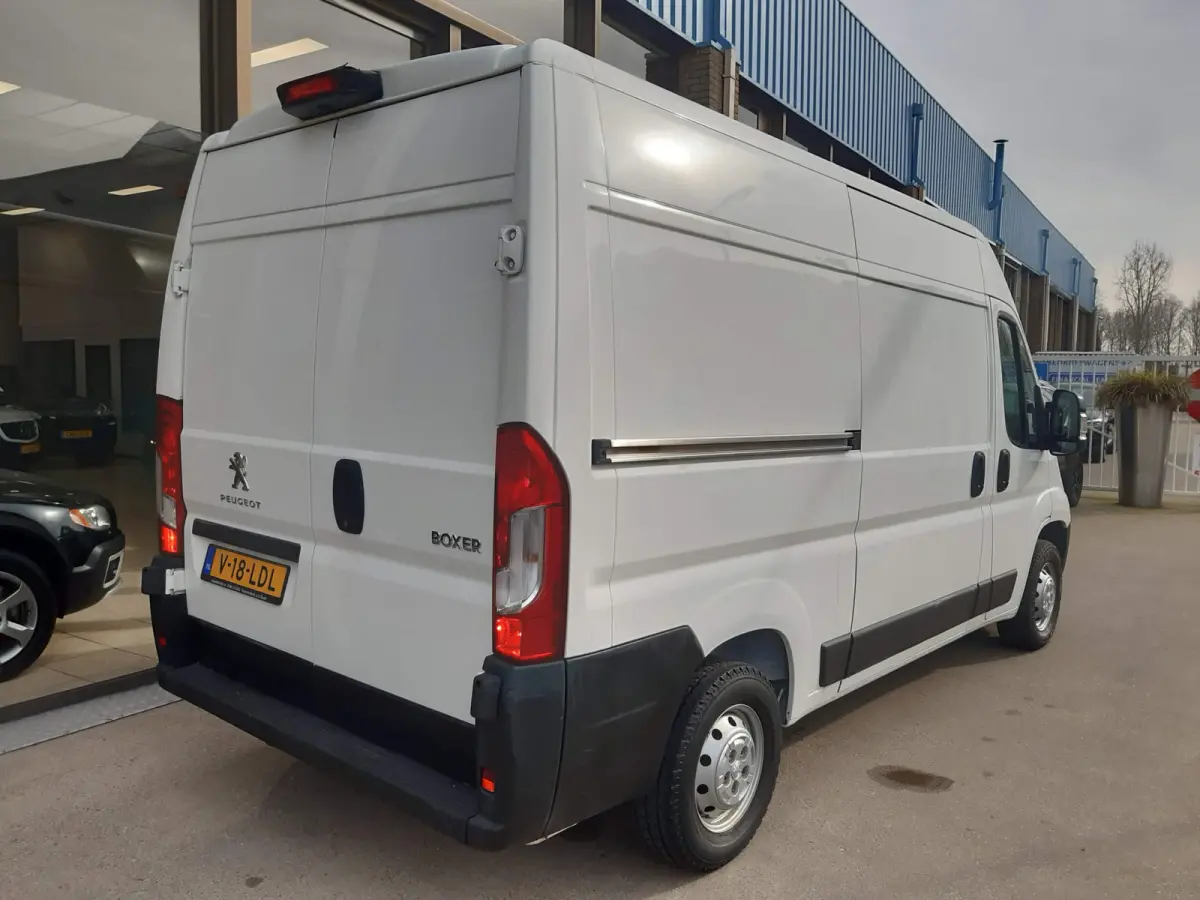 /Peugeot Boxer HDi 140 Pk L2H2 Airco Cruise control Navigatie