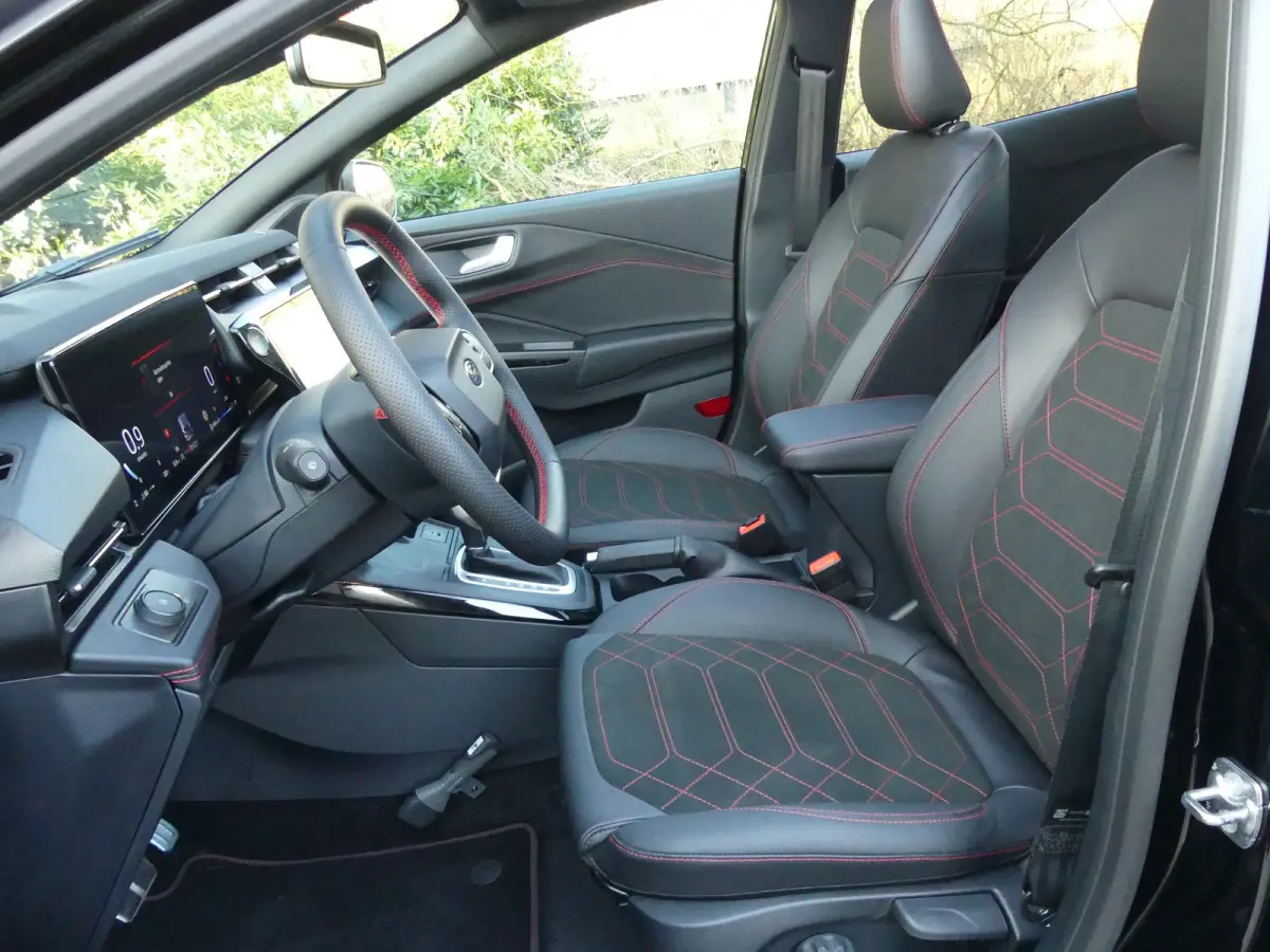 1.0 EcoBoost ST-Line X | ADAPTIVE CRUISE | PANORAMADAK | MATRIX LED | DODEHOEKDETECTIE | ELEKTRISCHE ACHTERKLEP | STOEL+STUUR+VOORRUITVERWARMING | B&O AUDIO | CAMERA V+A |
