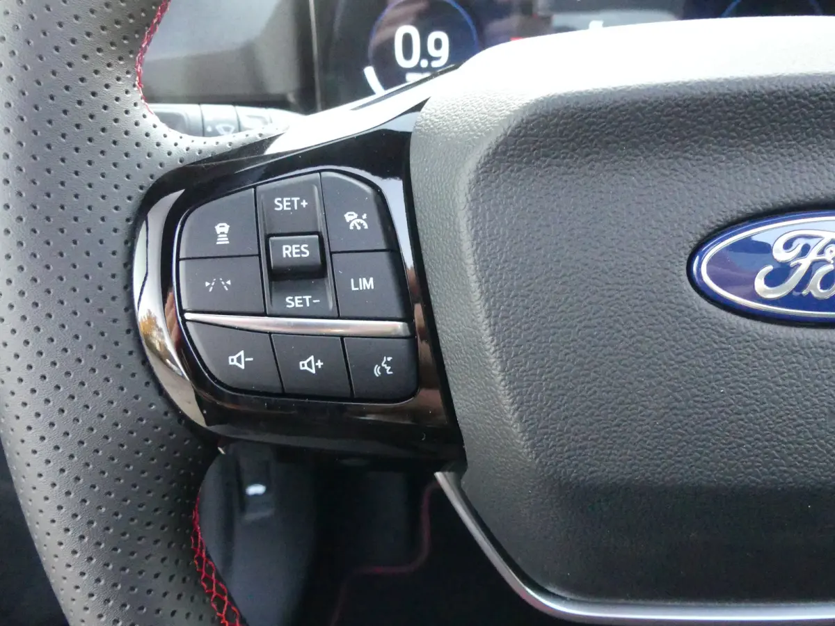 1.0 EcoBoost ST-Line X | ADAPTIVE CRUISE | PANORAMADAK | MATRIX LED | DODEHOEKDETECTIE | ELEKTRISCHE ACHTERKLEP | STOEL+STUUR+VOORRUITVERWARMING | B&O AUDIO | CAMERA V+A |