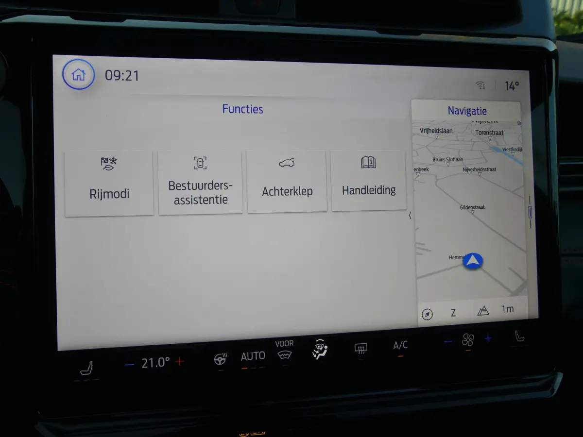 1.0 EcoBoost ST-Line X | ADAPTIVE CRUISE | PANORAMADAK | MATRIX LED | DODEHOEKDETECTIE | ELEKTRISCHE ACHTERKLEP | STOEL+STUUR+VOORRUITVERWARMING | B&O AUDIO | CAMERA V+A |