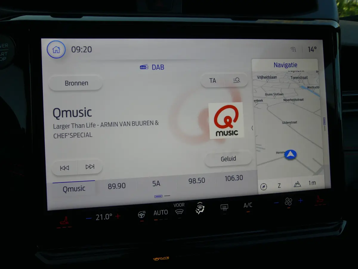 1.0 EcoBoost ST-Line X | ADAPTIVE CRUISE | PANORAMADAK | MATRIX LED | DODEHOEKDETECTIE | ELEKTRISCHE ACHTERKLEP | STOEL+STUUR+VOORRUITVERWARMING | B&O AUDIO | CAMERA V+A |