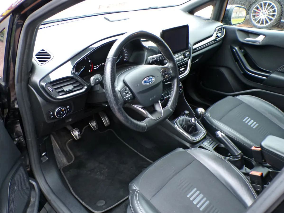 1.0 EcoBoost ST-LINE 141 PK APPLE CARPLAY....