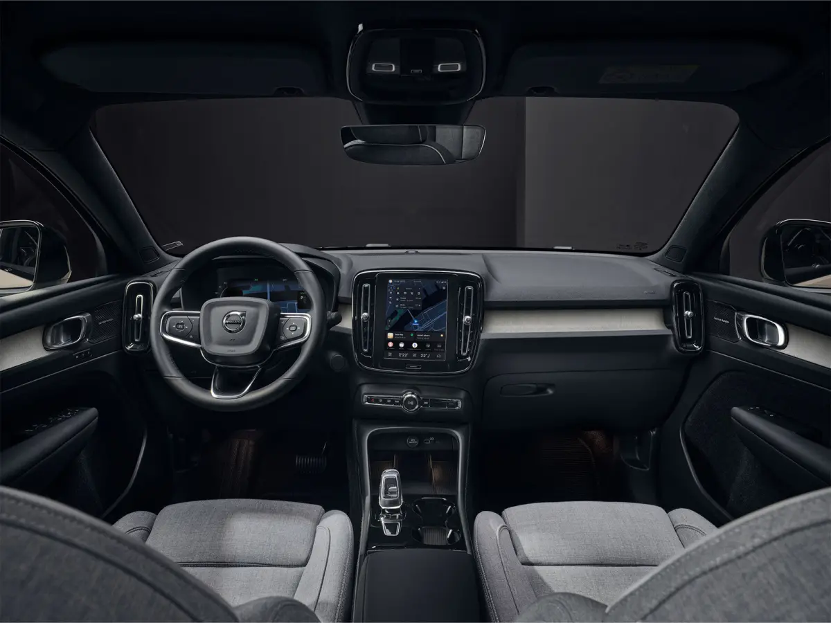 Single Motor Extended Range Ultra Europa 82 kWh | Vanaf €47,495