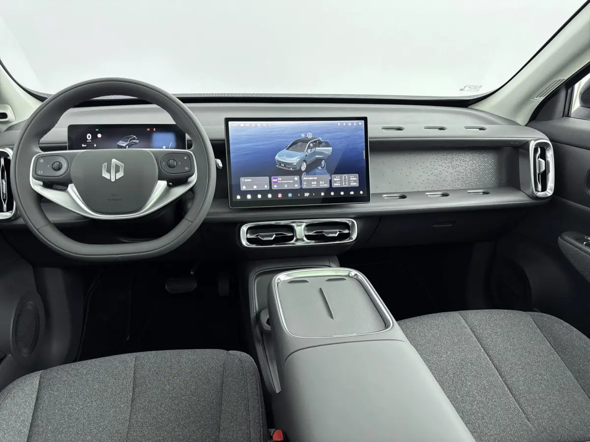 Life ProMax 67.1 kWh | Meerdere Kleuren Leverbaar |  Camera | Navigatie | Carplay | Panoramadak |