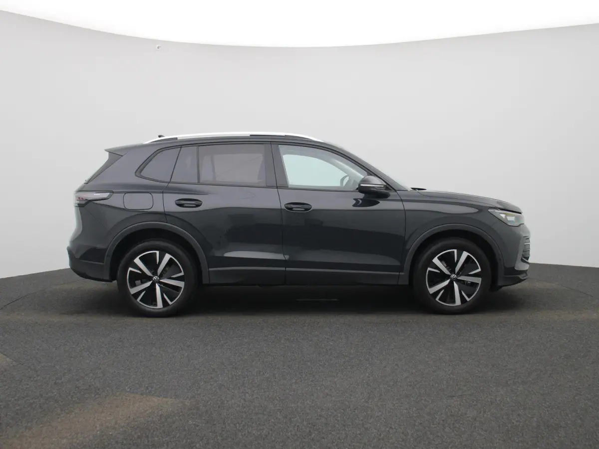 1.5 eHybrid Life Edition 204 PK | Panoramadak | Stoelverwarming | LED Koplampen | Apple Carplay | Navigatie | Keyless access | Camera | Elektrische achterklep | Stuurverwarming | Android Aut