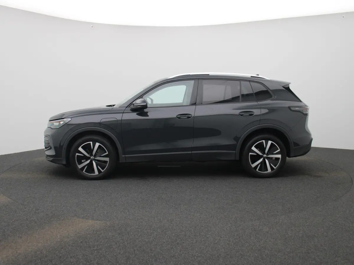 1.5 eHybrid Life Edition 204 PK | Panoramadak | Stoelverwarming | LED Koplampen | Apple Carplay | Navigatie | Keyless access | Camera | Elektrische achterklep | Stuurverwarming | Android Aut