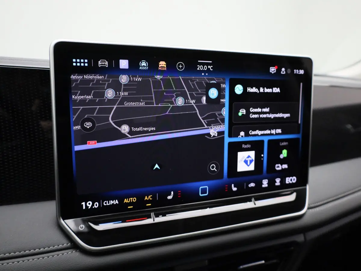 1.5 eHybrid Life Edition 204 PK | Panoramadak | Stoelverwarming | LED Koplampen | Apple Carplay | Navigatie | Keyless access | Camera | Elektrische achterklep | Stuurverwarming | Android Aut
