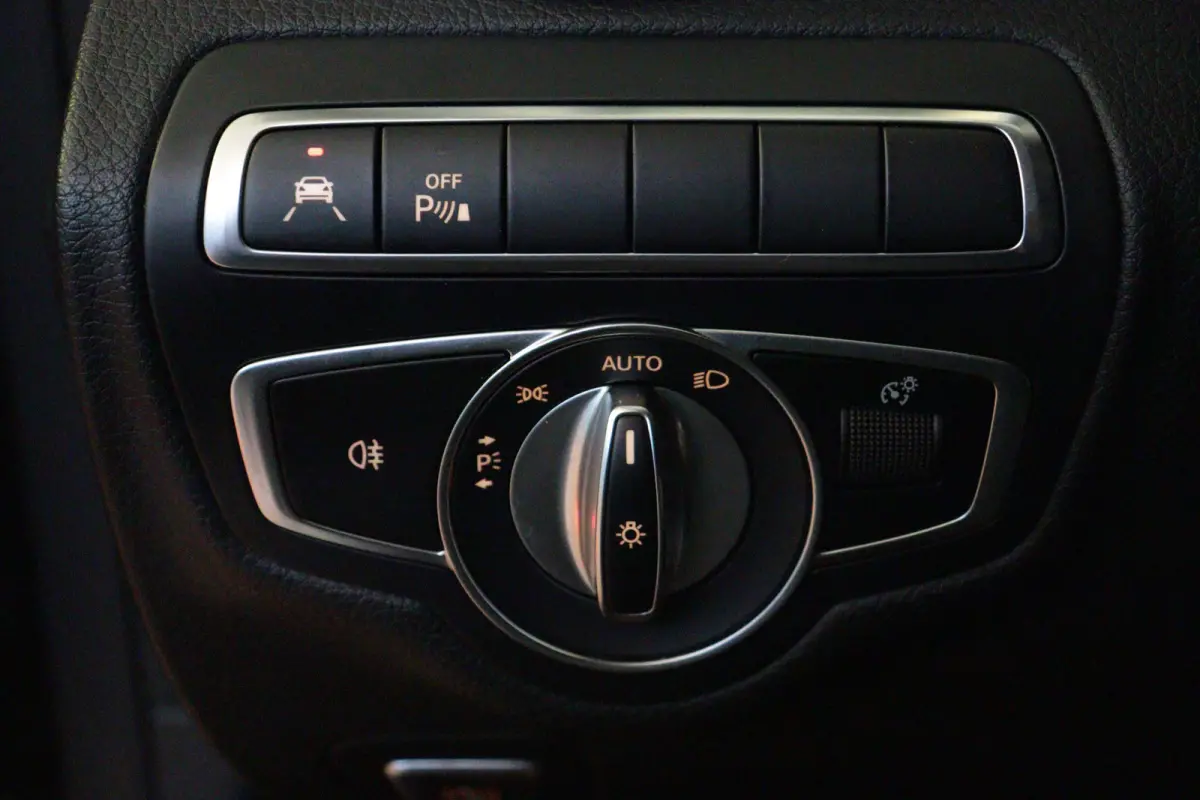 C350e | NAVI | CAMERA + PDC  | STOELVERW | CRUISE | LANE-ASSIST / WARNING |