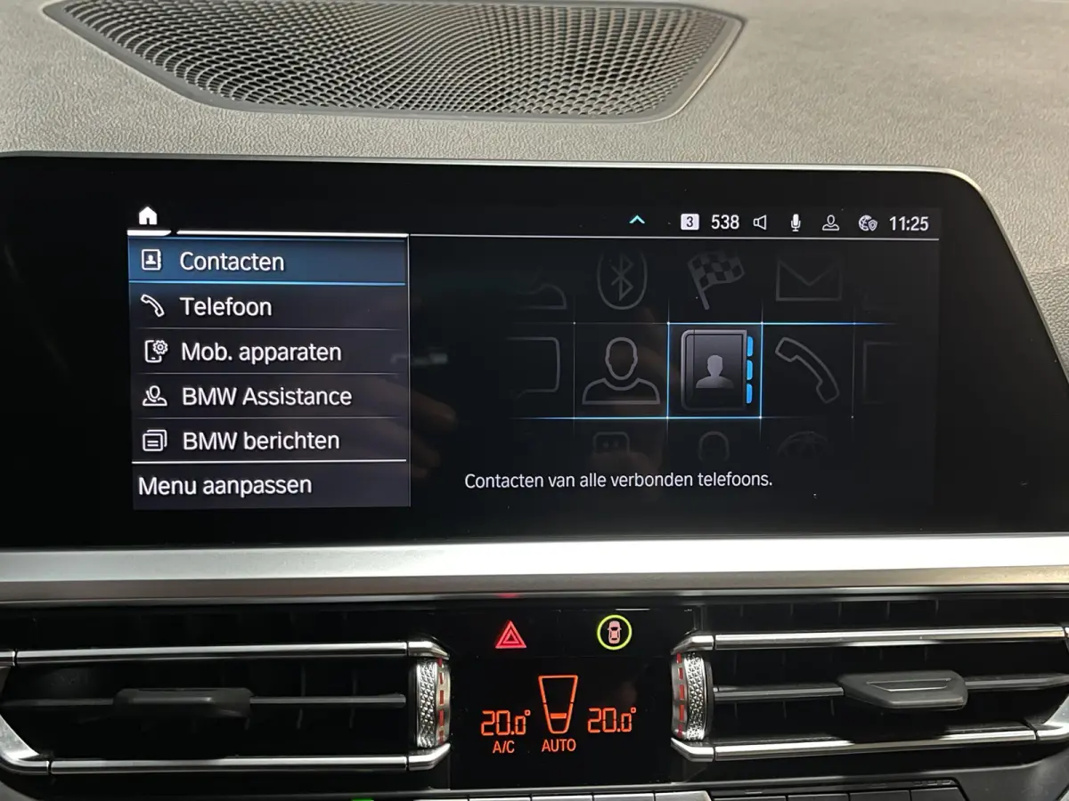 330e xDrive Business Edition Plus 18"/Trekhaak/Laser LED/Head-up/Stoelverwarming/Elektrische klep/Keyless/Apple Carplay & Android Auto
