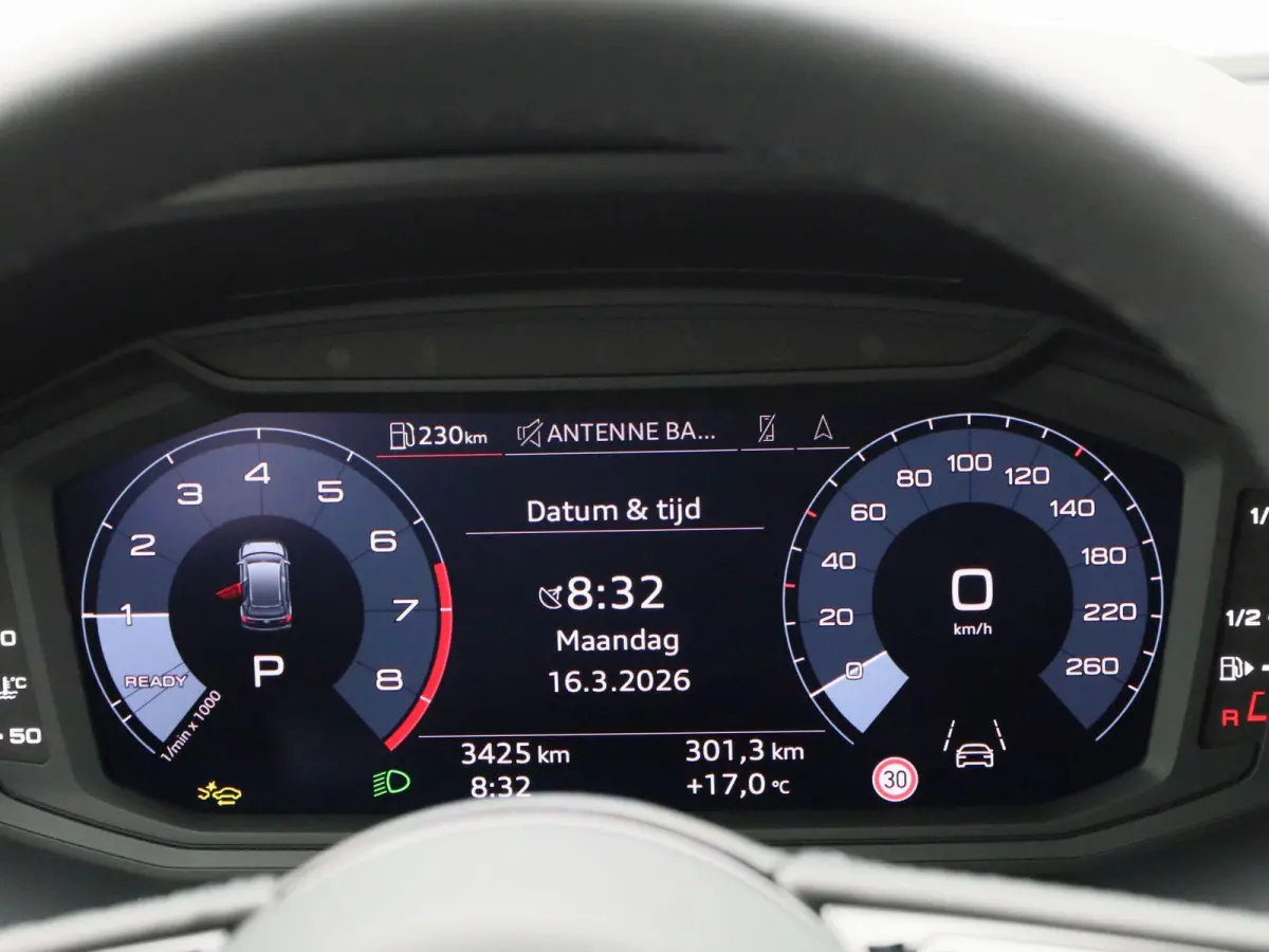 30 TFSI Advanced edition 116 PK | S-line | Adaptive cruise control l Stoelverwarming l Climate control l Navigatie l Apple Carplay / Android Auto l LED-koplampen l Privacy glas l Optiekpakke