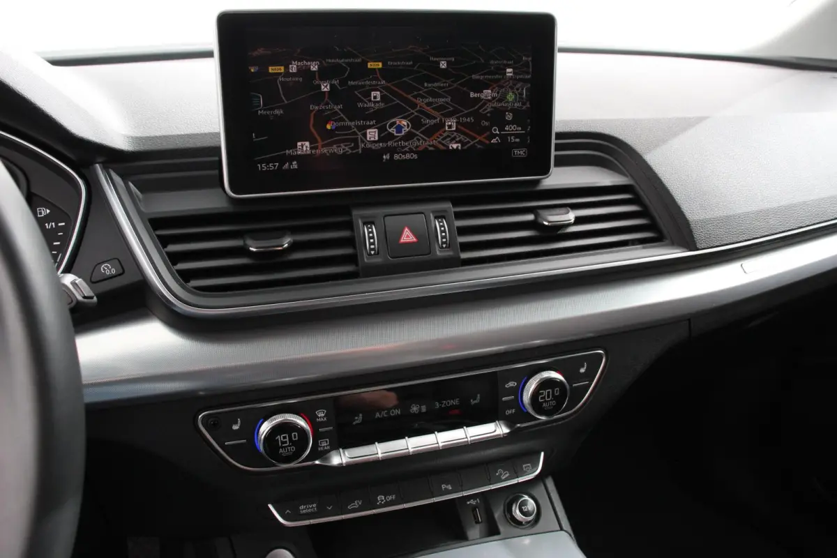 50 TFSI e quattro Pro Line S Line Plugin Hybrid Navigatie Cruise Control Climate Control LED Koplampen Parkeersensoren Rondom Stoelverwarming Virtual Cockpit