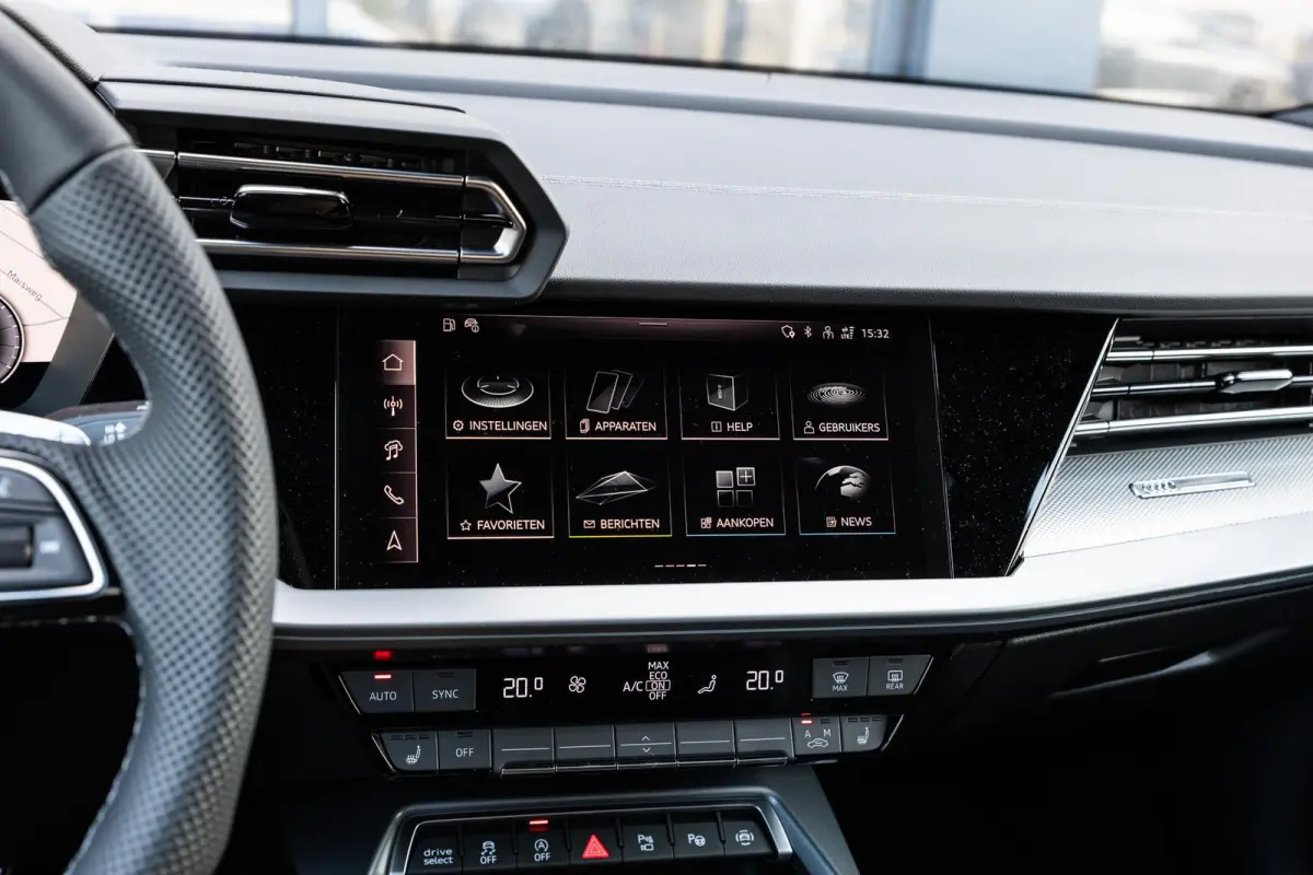 30 TFSI 115pk S Edition | Panoramadak | Head-up Display