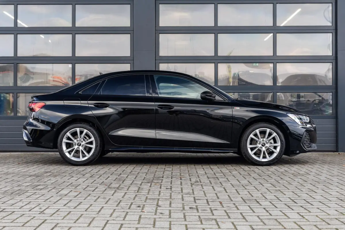30 TFSI 115pk S Edition | Panoramadak | Head-up Display