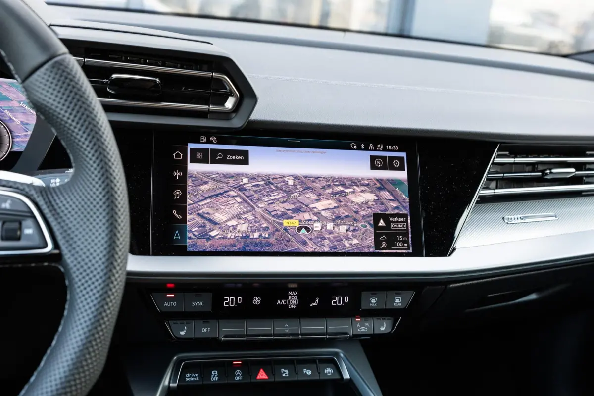 30 TFSI 115pk S Edition | Panoramadak | Head-up Display