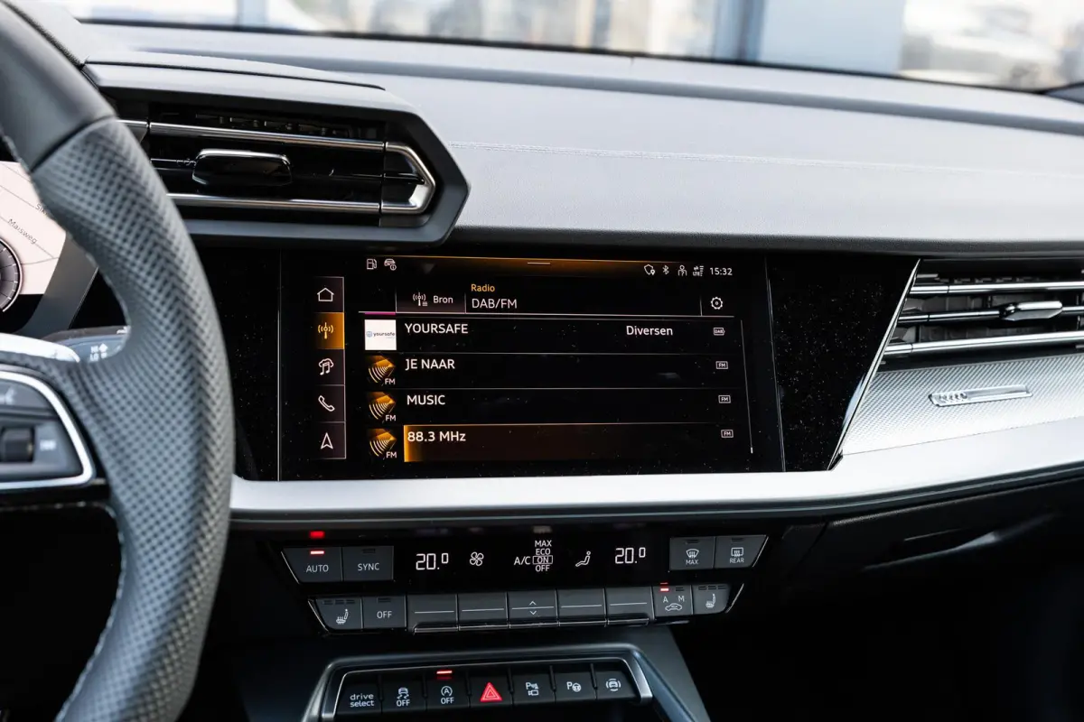 30 TFSI 115pk S Edition | Panoramadak | Head-up Display